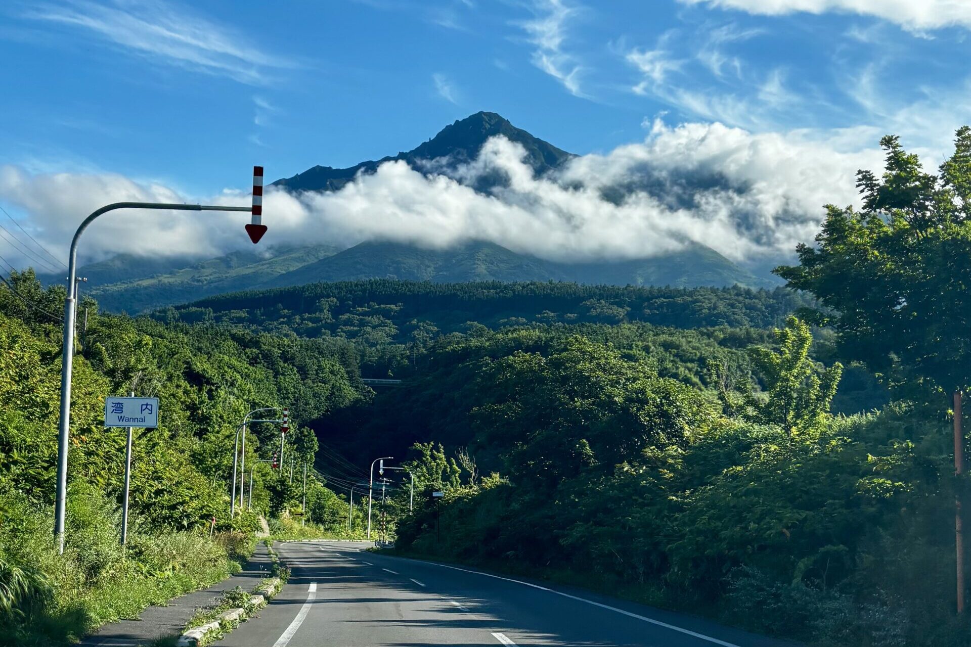 利尻島 利尻山 夏の絶景ハイキング　礼文島　ウニ