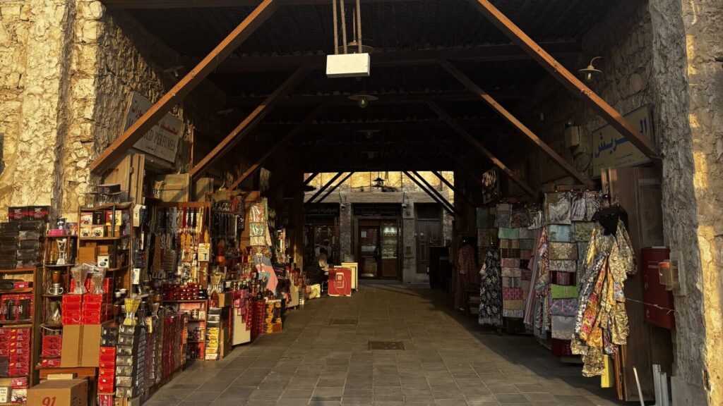 カタール 一人旅 ドーハ スーク ショッピング